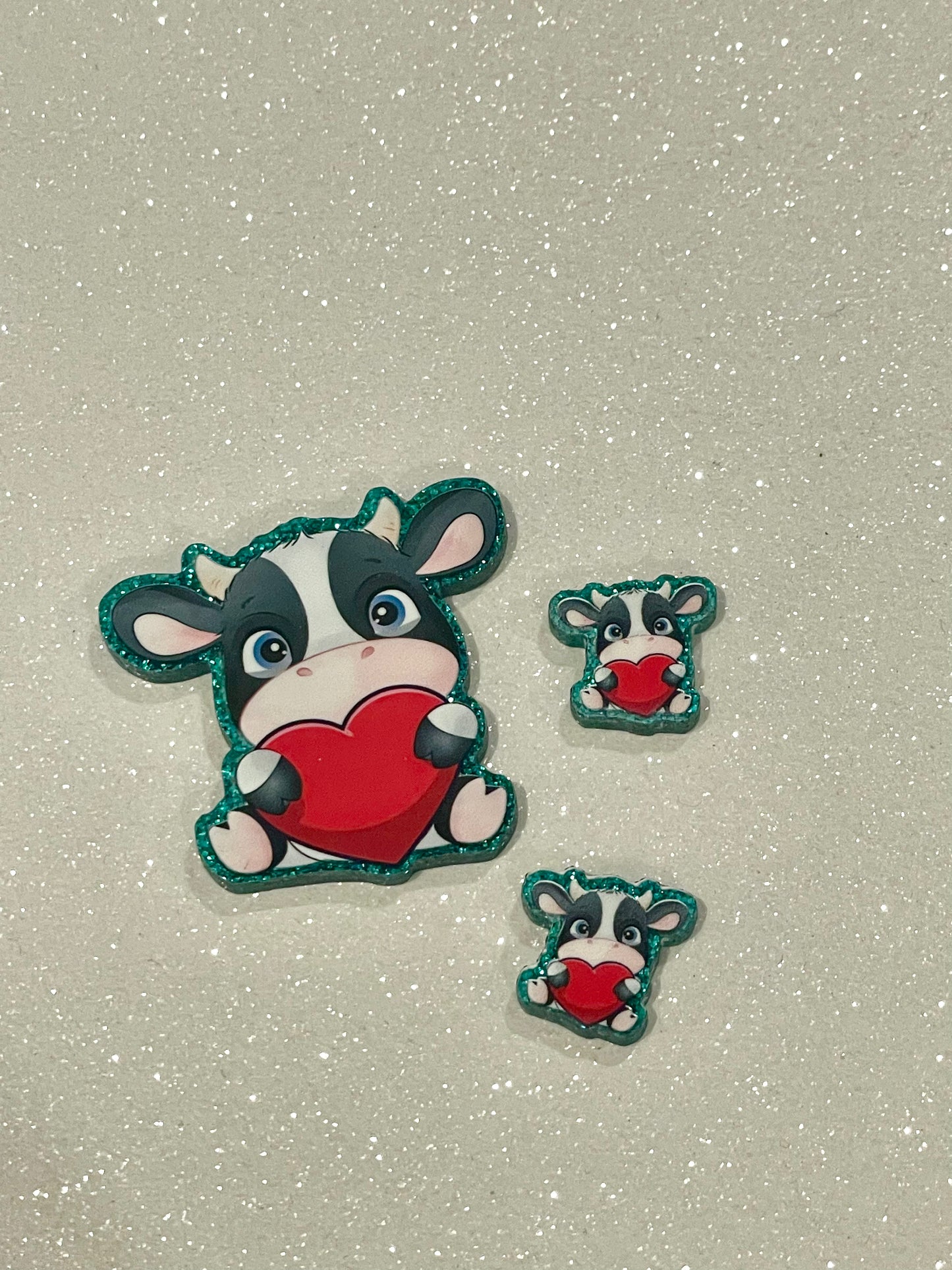 Resin Flatback Planar (Green Glitters) E0809 -Moo Moo (2 Sizes Available)