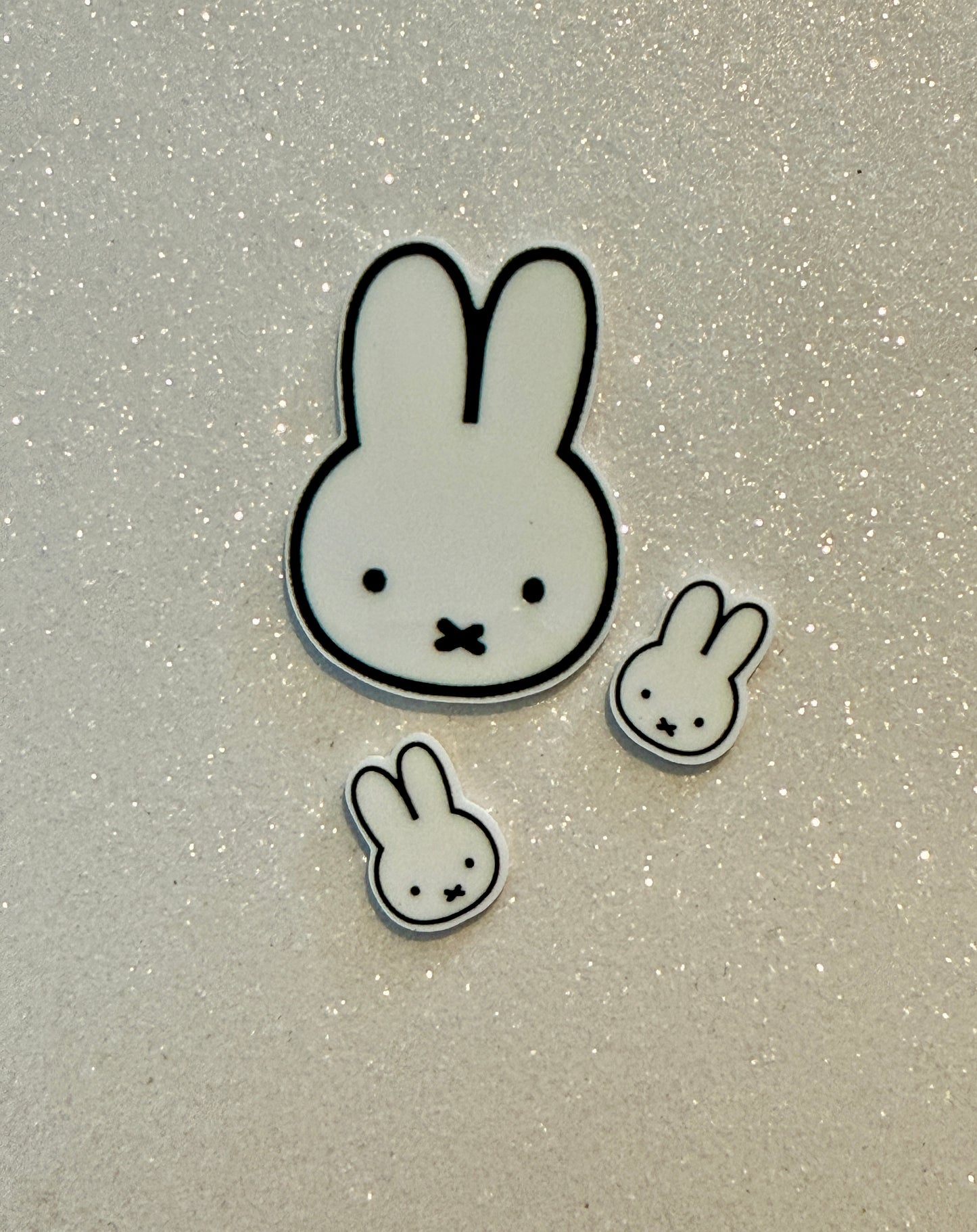 Resin Flatback Planar E1026 - Bunny (2 Sizes Available)
