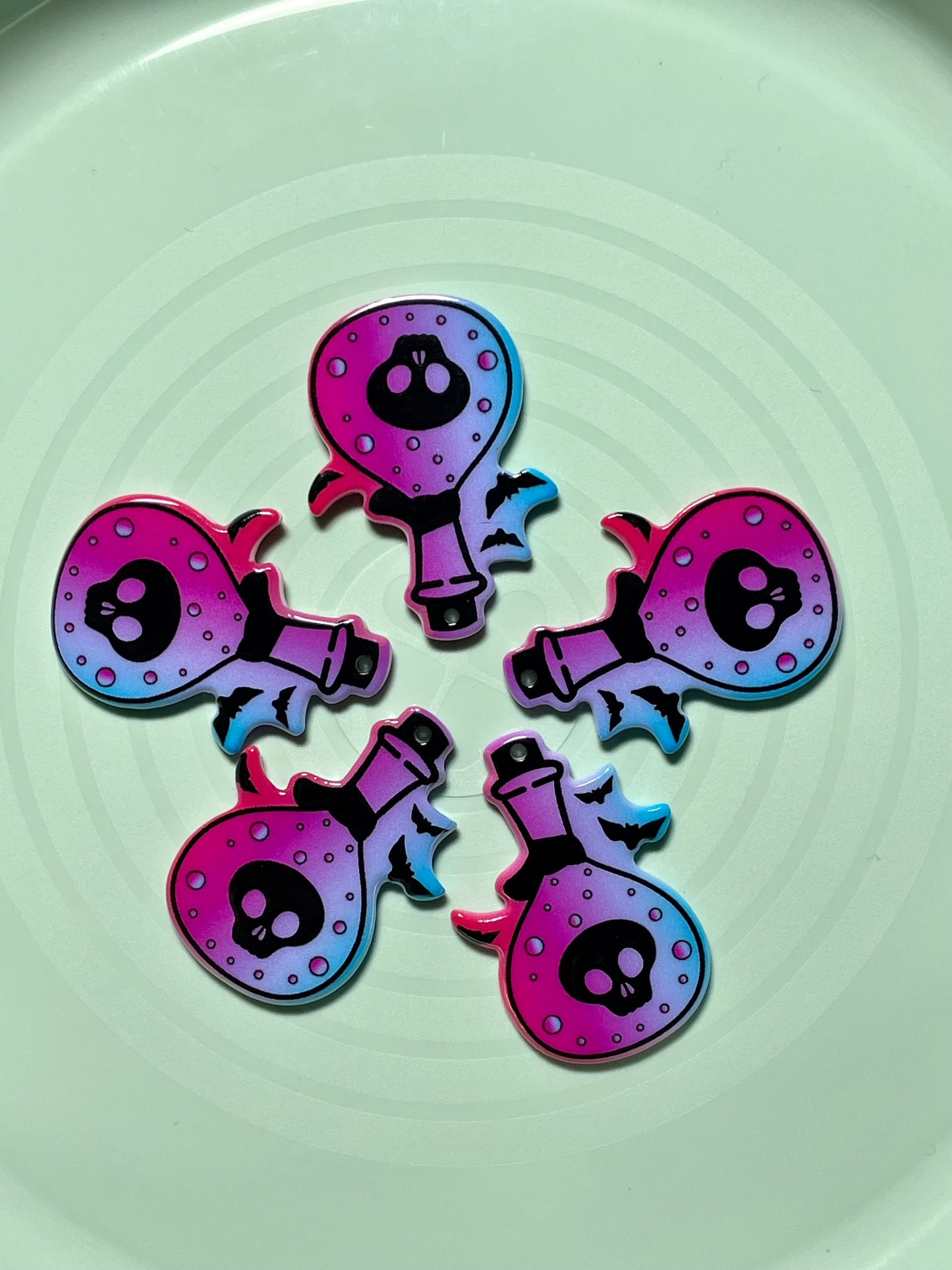 E0081 Poison Bottle Charm / Pendant