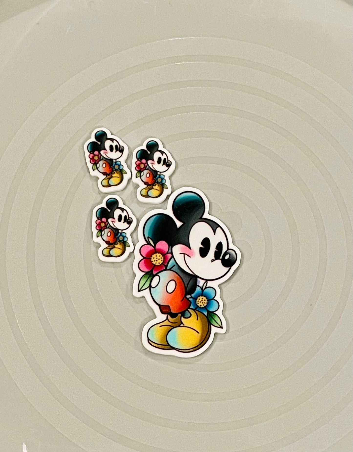 Resin Flatback Planar - MickeyMouse (2 sizes)