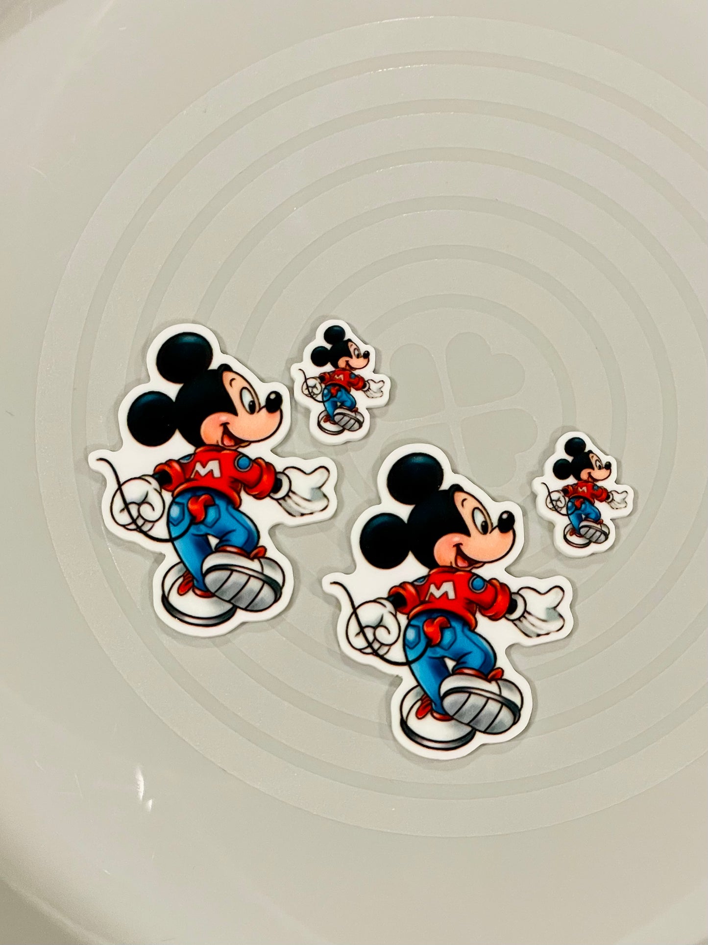 Resin Flatback Planar - MickeyMouse (2 sizes)