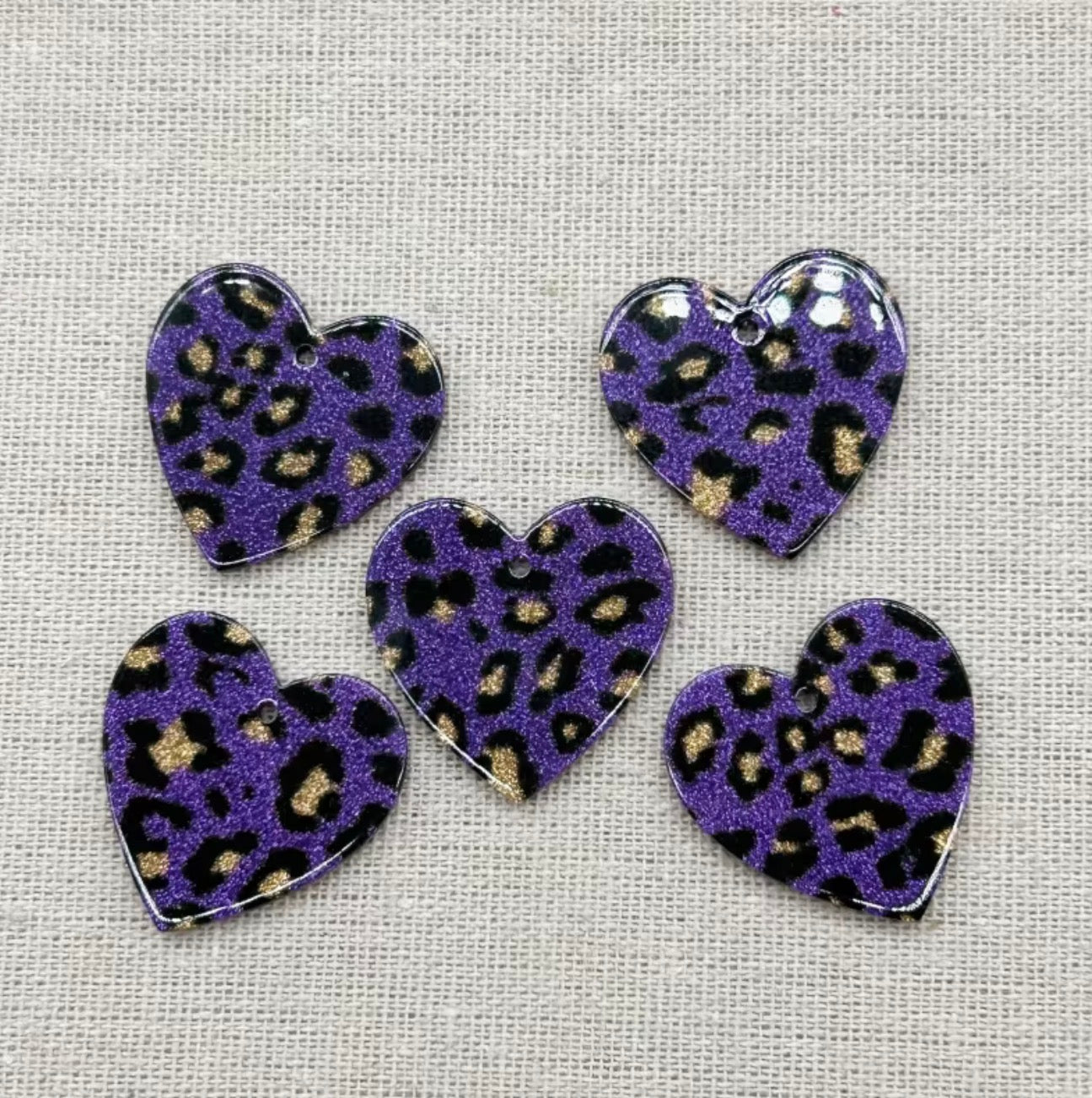 Charms / Pendant E1110 - Acrylic Leopard Print Heart Shape (6 Colors) With Hole - 1 Pair