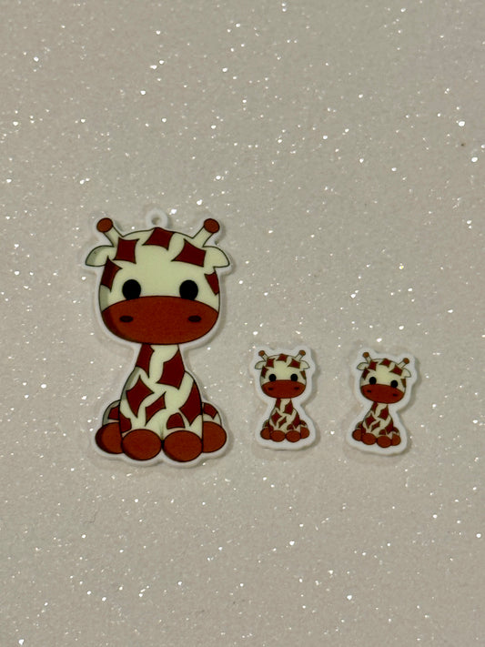 Resin Flatback Planar E1061 - Giraffe (with Hole) (2 sizes available)