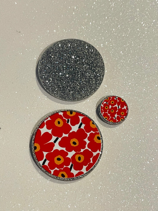 Resin Flatback Planar  (Silver Glitters) E0770 - Flowers  (2 Sizes Available)