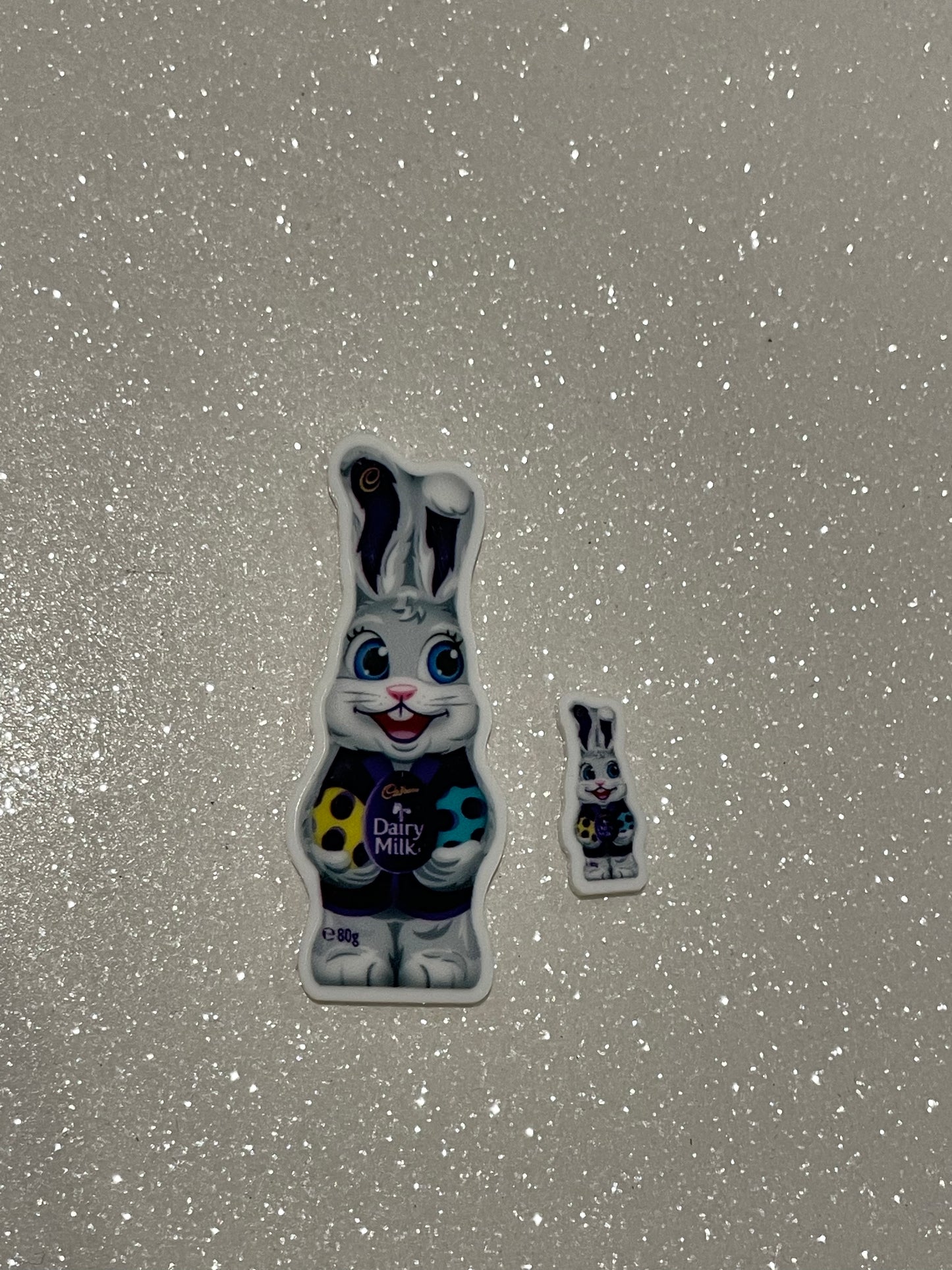 Resin Flatback Planar E0906 - Easter Bunny and Egg (2 Sizes Available)