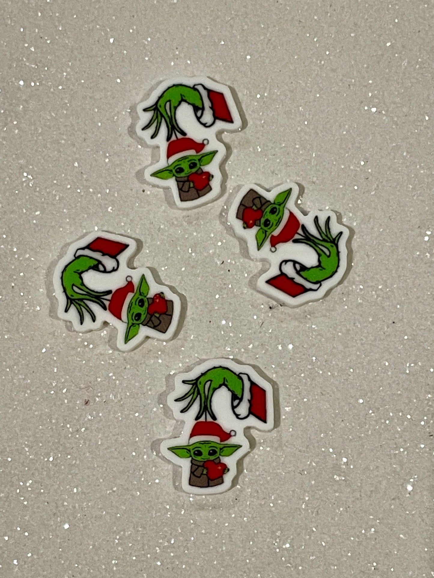 Resins Flatback Planar E0924 - Stud Size Grinch & Baby Yoda (Christmas Collection)