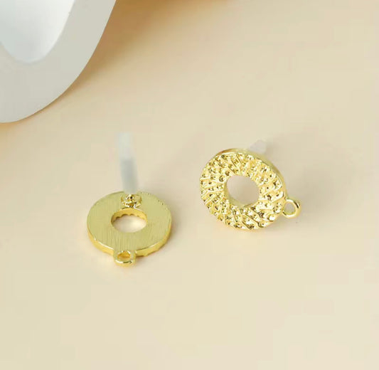 Earring Topper Exquisite Embossed Surface Stud (8ea/pack) E0006